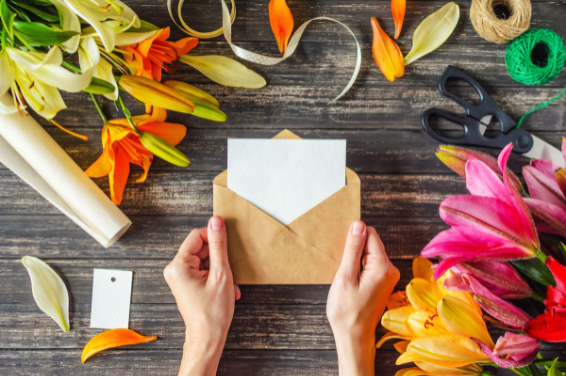 9 Creative Group Greeting Card Ideas to Win Hearts - Sendwishonline